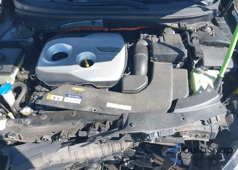 2016 Hyundai Sonata Plug-In Hybrid Limited from USA, damaged, VIN KMHE54L27GA023903